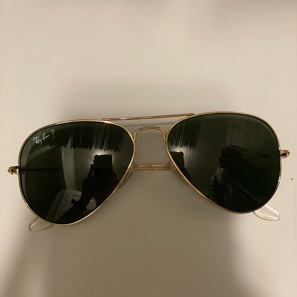 Ray-Ban Aviator Sunglasses - Picture 1 of 2